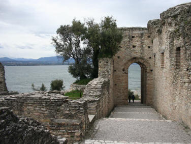 Sirmione Le grotte di Catullo